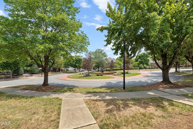 4900 Linksland Drive, Holly Springs, NC 27540