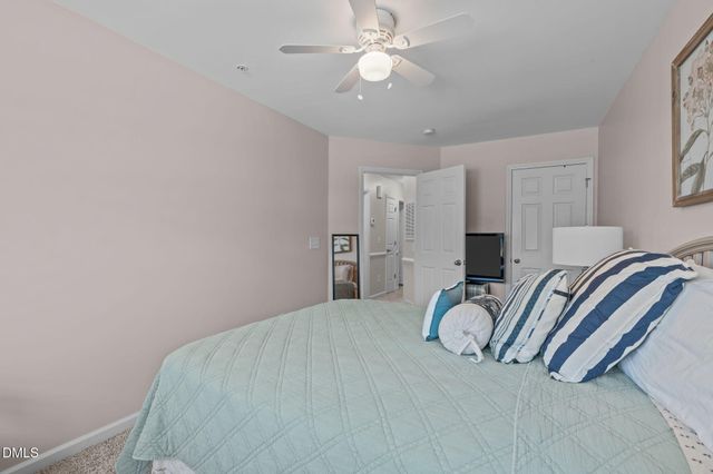 2120 Breezeway Dr Unit 104, Raleigh, NC 27614
