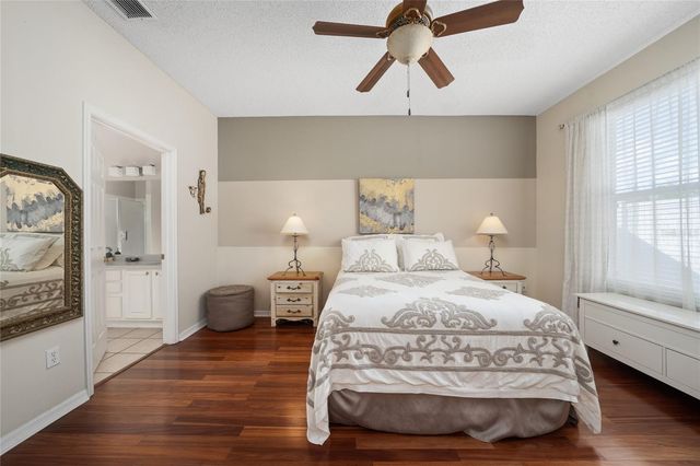 9915 KONA ISLE COURT, Orlando, FL 32817