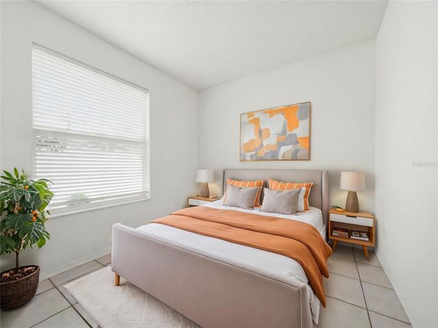 9915 KONA ISLE COURT, Orlando, FL 32817