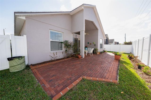 9915 KONA ISLE COURT, Orlando, FL 32817