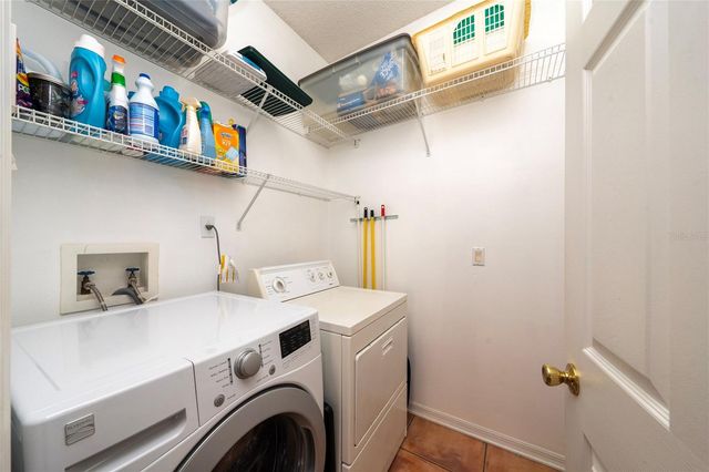 9915 KONA ISLE COURT, Orlando, FL 32817