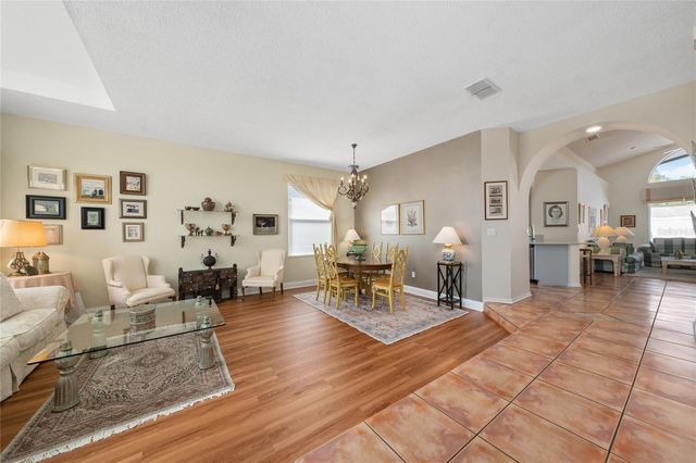 9915 KONA ISLE COURT, Orlando, FL 32817