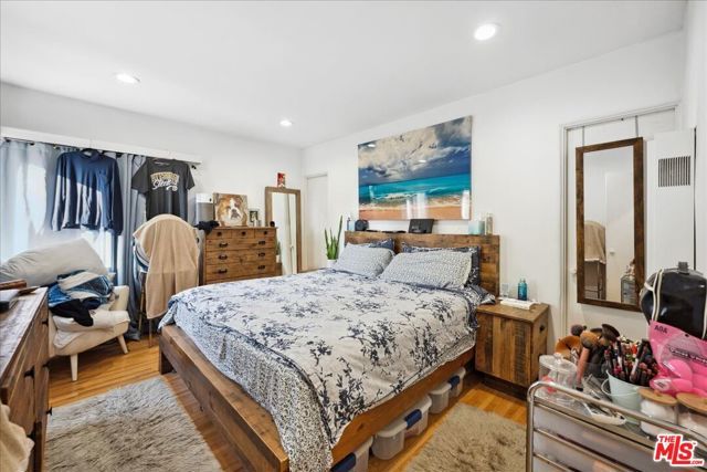 2436 20th Street, Santa Monica, CA 90405