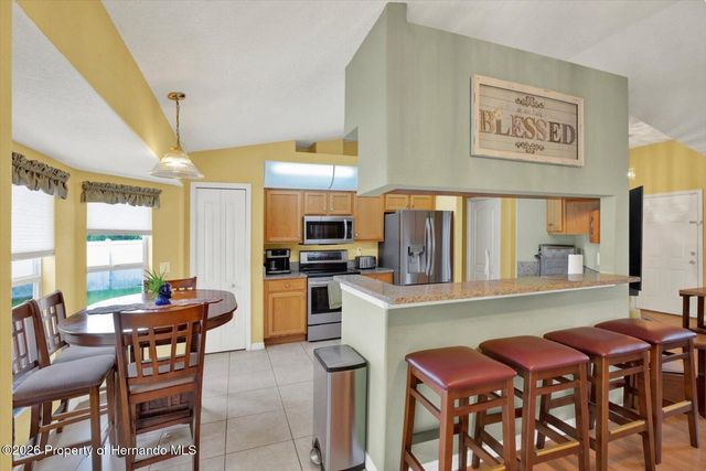 228 Cobblestone Drive, Spring Hill, FL 34606