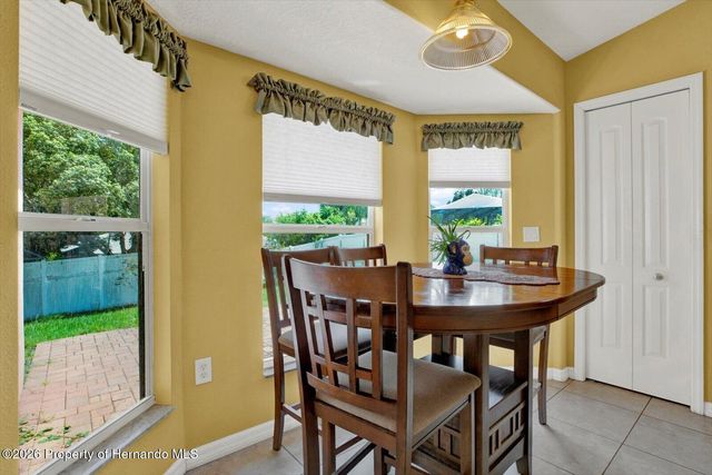 228 Cobblestone Drive, Spring Hill, FL 34606