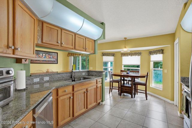228 Cobblestone Drive, Spring Hill, FL 34606