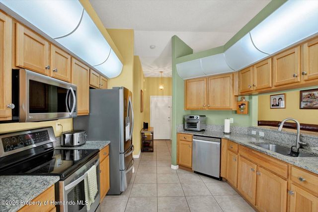 228 Cobblestone Drive, Spring Hill, FL 34606