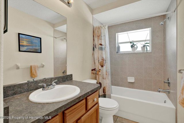 228 Cobblestone Drive, Spring Hill, FL 34606