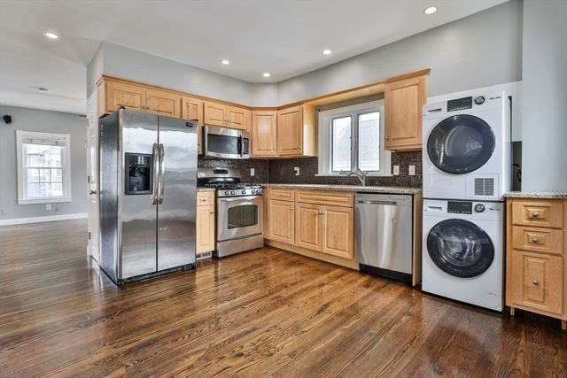 24 Watts St, Malden, MA 02148