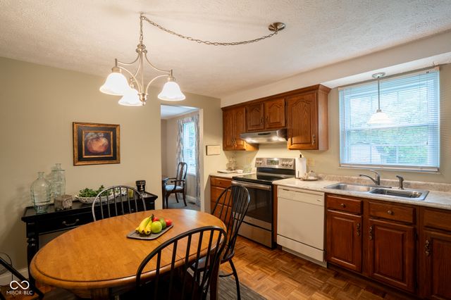11047 E Whistler Drive, Indianapolis, IN 46229