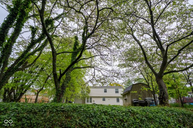 11047 E Whistler Drive, Indianapolis, IN 46229