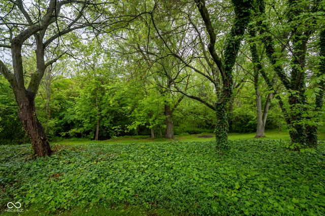 11047 E Whistler Drive, Indianapolis, IN 46229