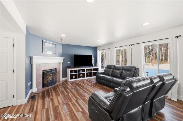 7803 E Aspen Ridge Road, Wasilla, AK 99654