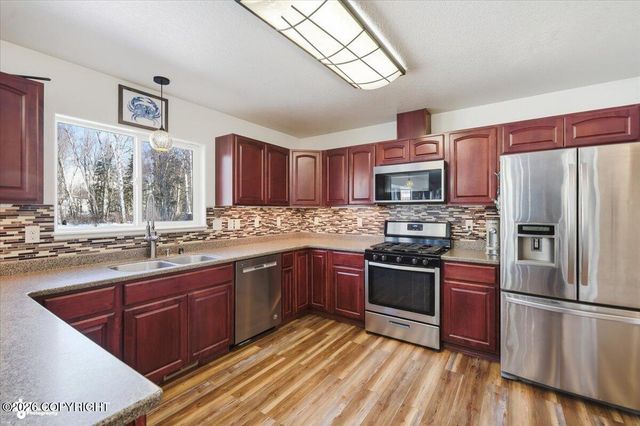 7803 E Aspen Ridge Road, Wasilla, AK 99654