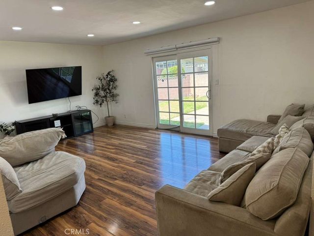 7900 La Habra, Buena Park, CA 90620