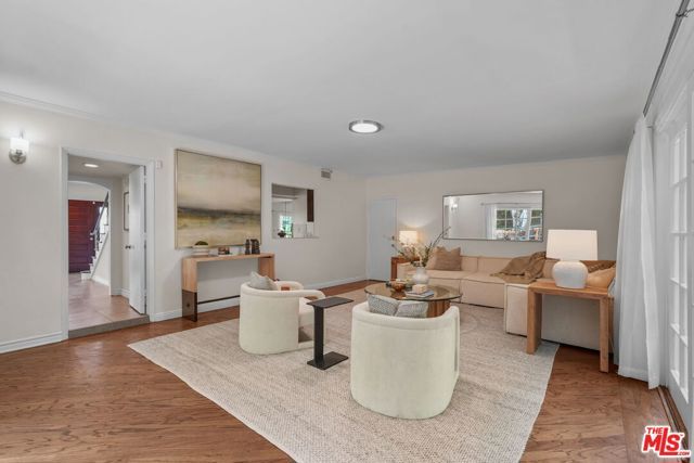 6609 Whitley Terrace, Los Angeles, CA 90068