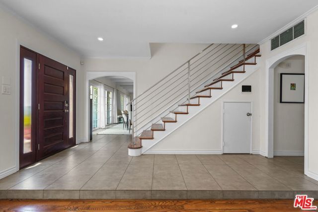 6609 Whitley Terrace, Los Angeles, CA 90068