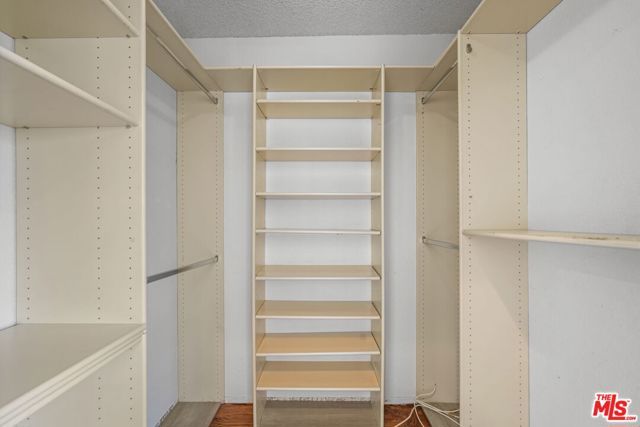 6609 Whitley Terrace, Los Angeles, CA 90068