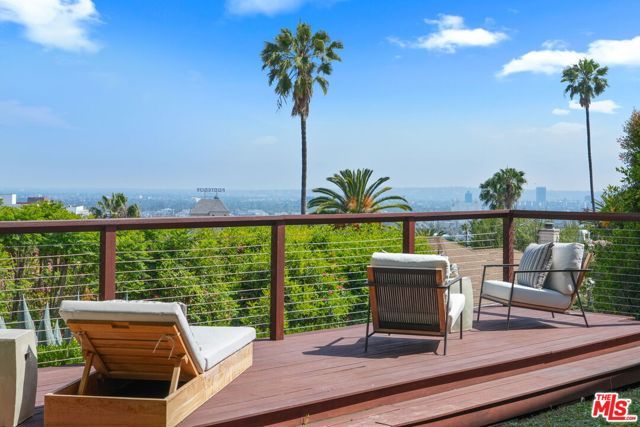 6609 Whitley Terrace, Los Angeles, CA 90068