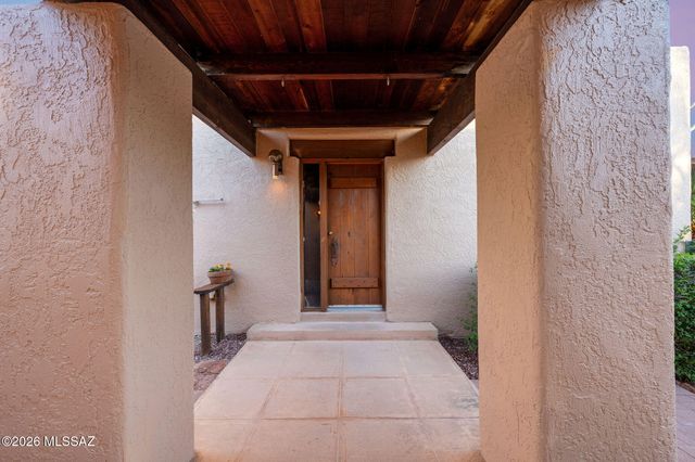 13785 E Camino Cartamo, Tucson, AZ 85749