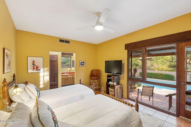 13785 E Camino Cartamo, Tucson, AZ 85749