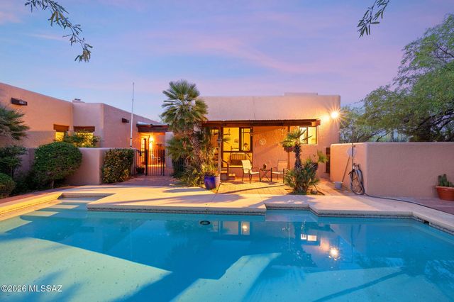 13785 E Camino Cartamo, Tucson, AZ 85749