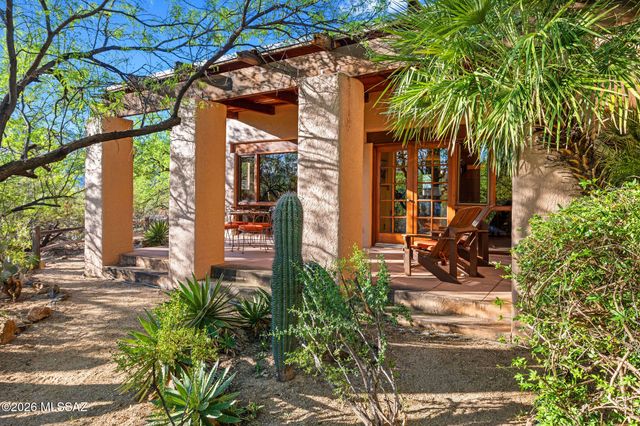 13785 E Camino Cartamo, Tucson, AZ 85749