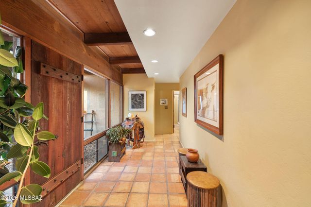 13785 E Camino Cartamo, Tucson, AZ 85749