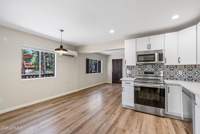 17445 S SAN CARLOS Drive, Munds Park, AZ 86017