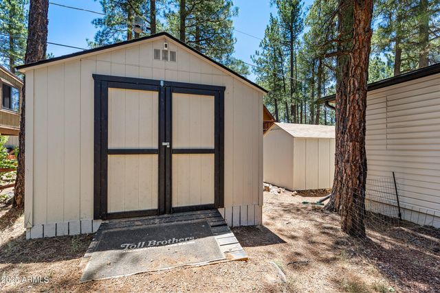 17445 S SAN CARLOS Drive, Munds Park, AZ 86017