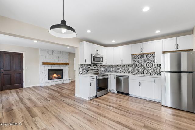 17445 S SAN CARLOS Drive, Munds Park, AZ 86017