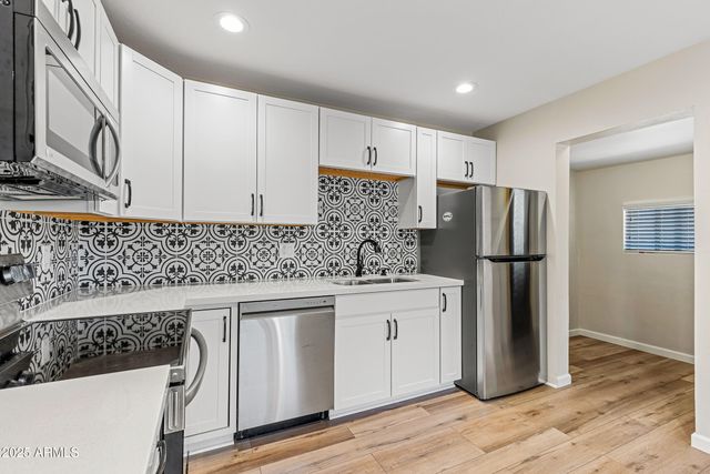 17445 S SAN CARLOS Drive, Munds Park, AZ 86017