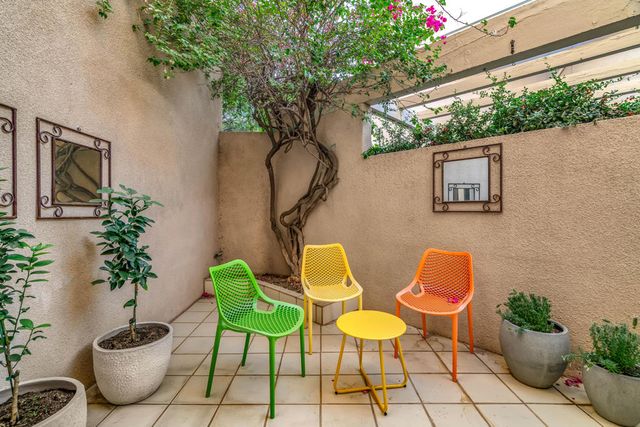 477 Village Square E, Palm Springs, CA 92262