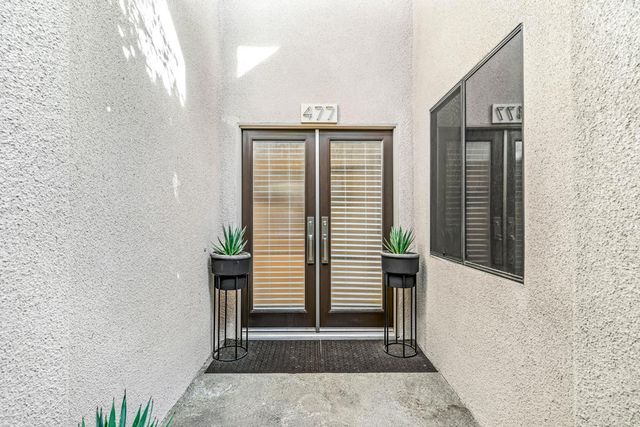 477 Village Square E, Palm Springs, CA 92262
