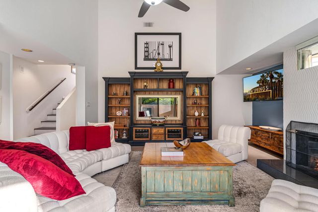 477 Village Square E, Palm Springs, CA 92262