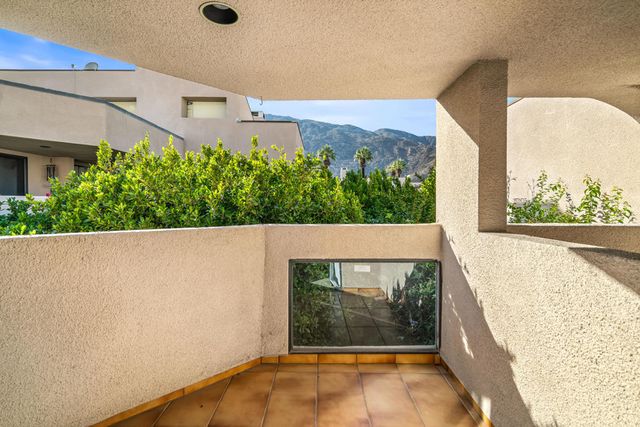 477 Village Square E, Palm Springs, CA 92262
