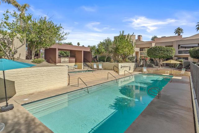 477 Village Square E, Palm Springs, CA 92262