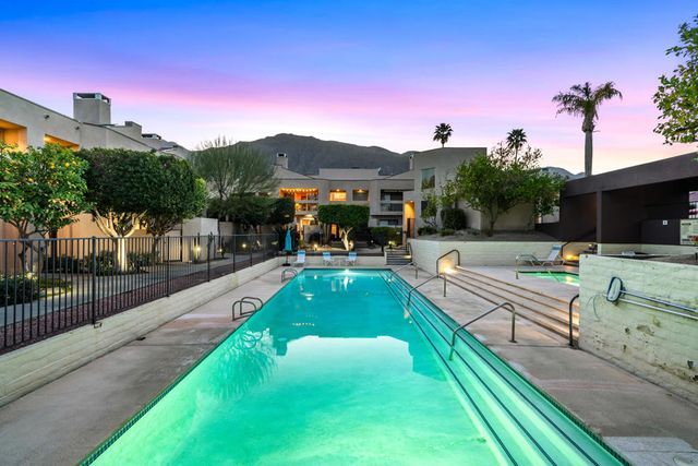 477 Village Square E, Palm Springs, CA 92262