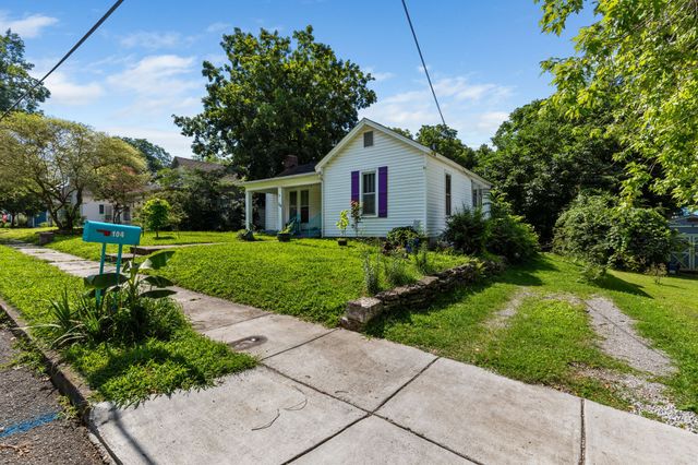 104 3rd Ave, Columbia, TN 38401