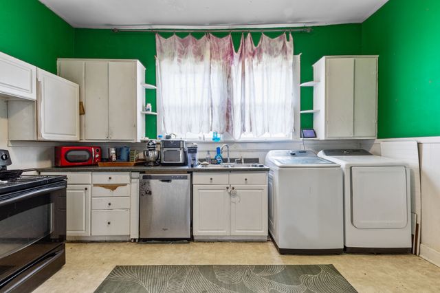 104 3rd Ave, Columbia, TN 38401