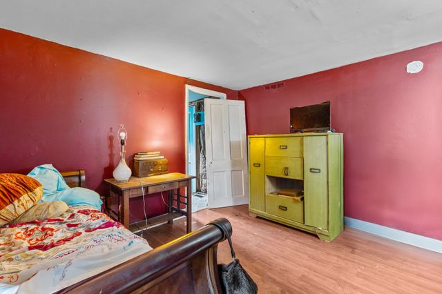 104 3rd Ave, Columbia, TN 38401