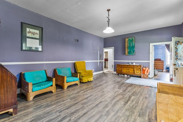 104 3rd Ave, Columbia, TN 38401