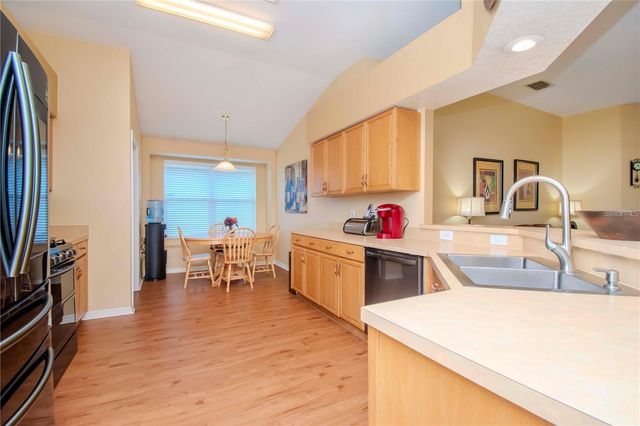 1924 GRENVILLE COURT, Wesley Chapel, FL 33543