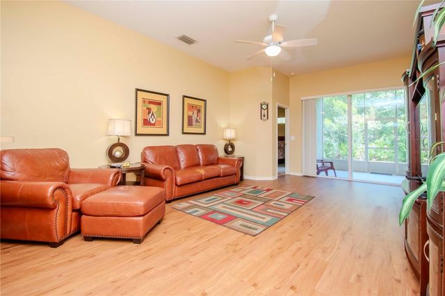 1924 GRENVILLE COURT, Wesley Chapel, FL 33543