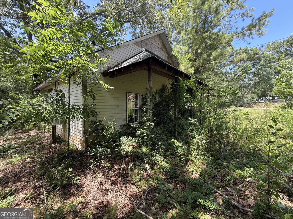 1238 Winns Lake Road, Comer, GA 30629