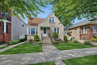 1318 Highland Avenue, Berwyn, IL 60402