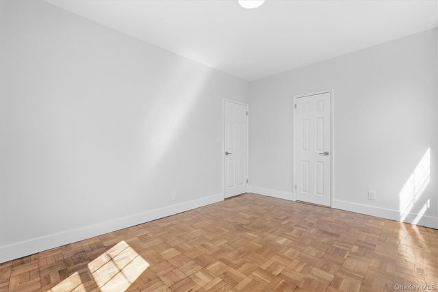 220 Pelham Road 2C, New Rochelle, NY 10805