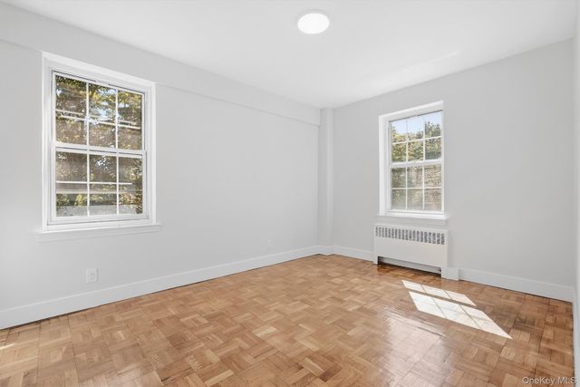 220 Pelham Road 2C, New Rochelle, NY 10805