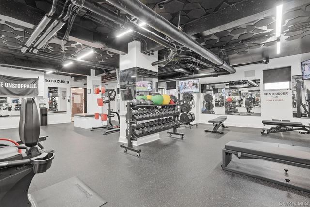 220 Pelham Road 2C, New Rochelle, NY 10805